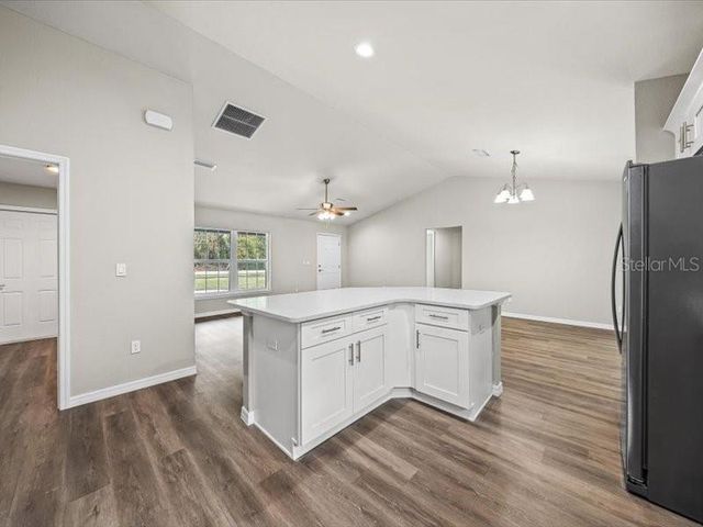 38 WILLOW ROAD, Ocala, FL 34472