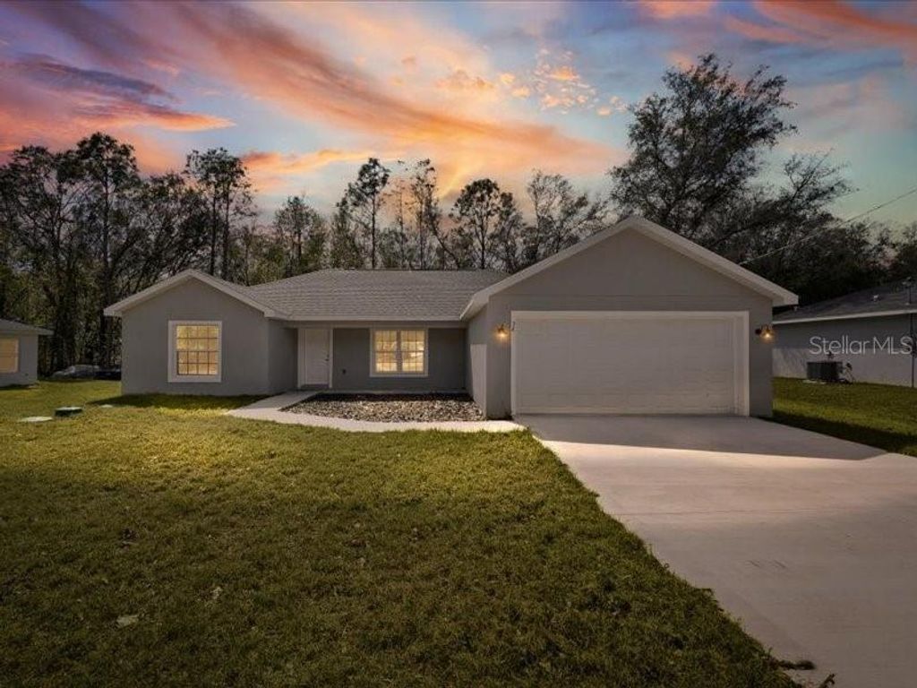 38 WILLOW ROAD, Ocala, FL 34472