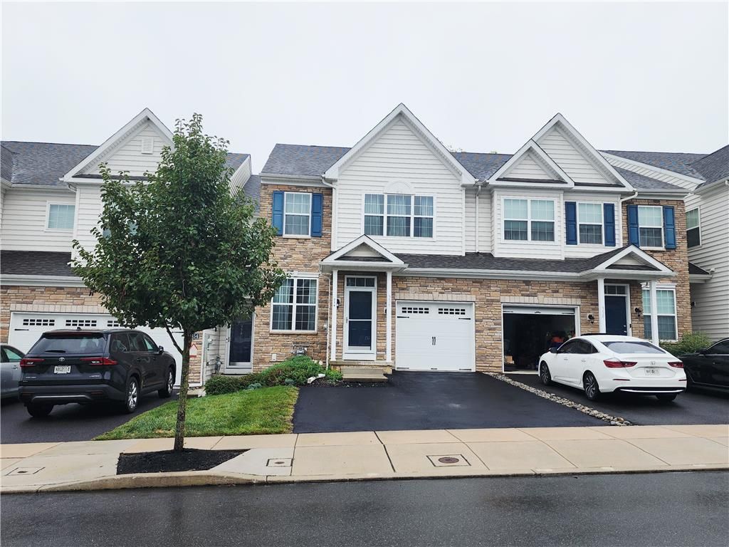 356 Redclover Lane, Upper Macungie Twp, PA 18104