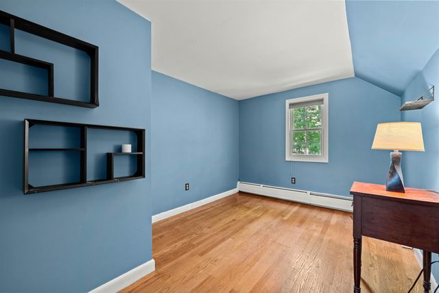41 Roberts Road, Hopkinton, NH 03229