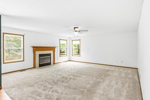 1307 Harold Stewart Parkway, Pataskala, OH 43062