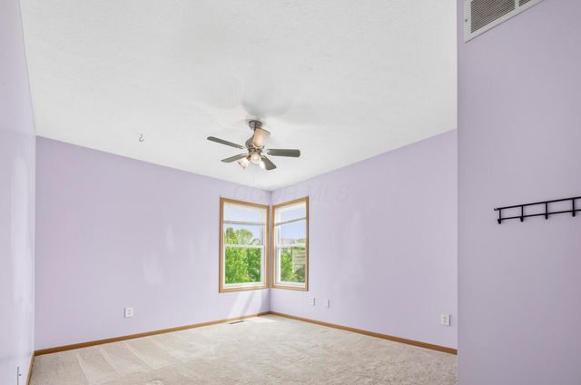 1307 Harold Stewart Parkway, Pataskala, OH 43062