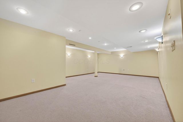 1307 Harold Stewart Parkway, Pataskala, OH 43062