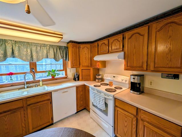 263 Cram Hill Road, Lyndeborough, NH 03082