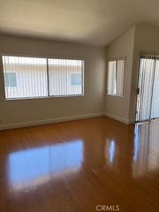 396 W Dryden Street 203, Glendale, CA 91202
