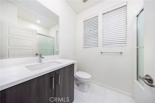 222 Harringay, Irvine, CA 92618