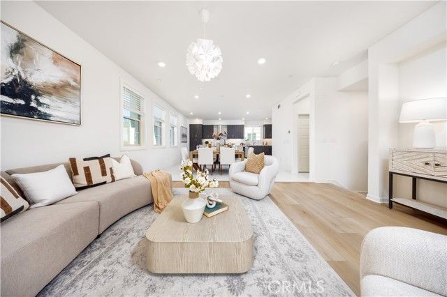 222 Harringay, Irvine, CA 92618