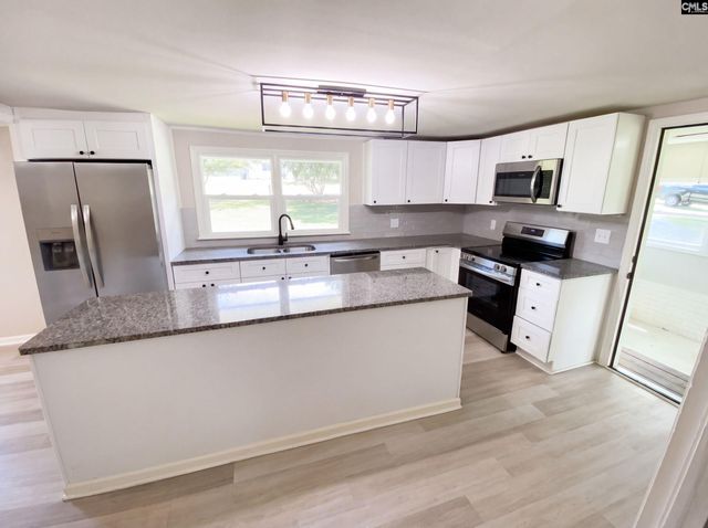 630 S Lee Street, Batesburg, SC 29006