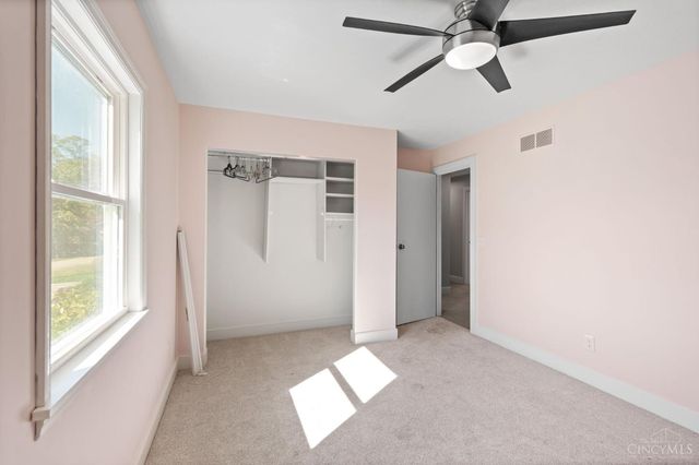 9528 Croton Drive, Montgomery, OH 45242