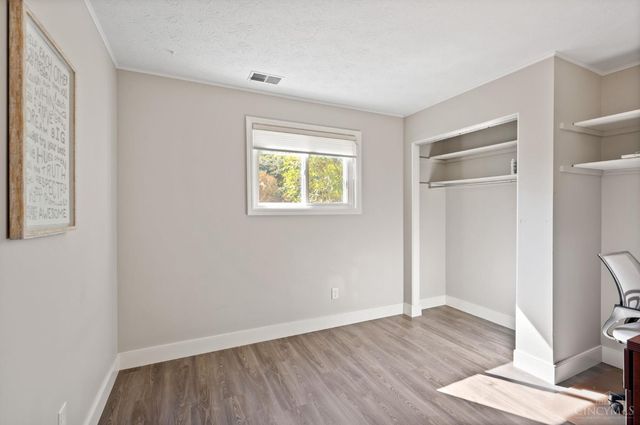 9528 Croton Drive, Montgomery, OH 45242