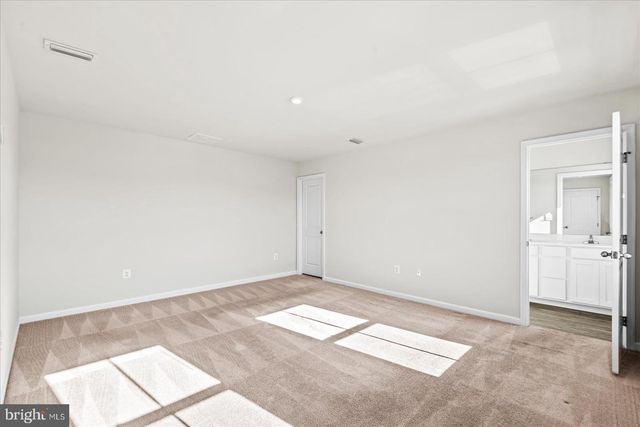 2151 MOURNING DOVE DR, Locust Grove, VA 22508