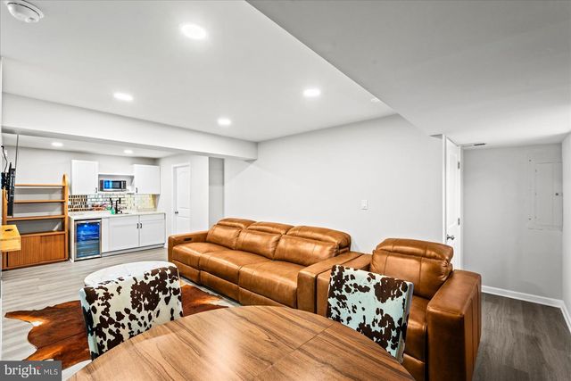 2151 MOURNING DOVE DR, Locust Grove, VA 22508