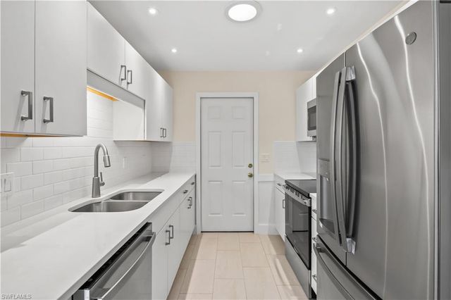 2781 Bruce ST, Matlacha, FL 33993