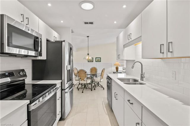 2781 Bruce ST, Matlacha, FL 33993