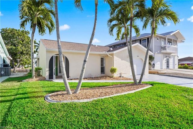 2781 Bruce ST, Matlacha, FL 33993