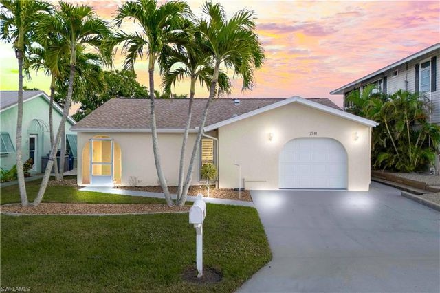 2781 Bruce ST, Matlacha, FL 33993