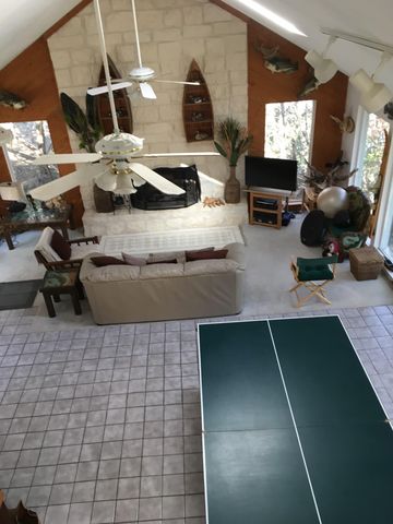 10903 Lakeside DR, Jonestown, TX 78645