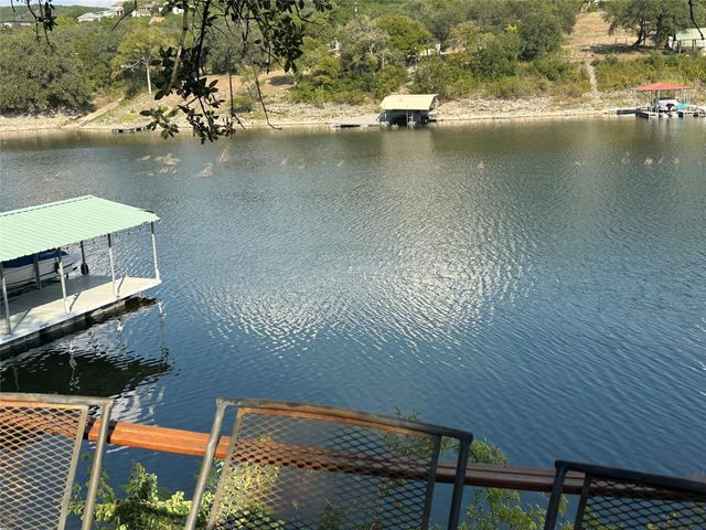 10903 Lakeside DR, Jonestown, TX 78645