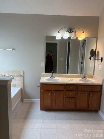 19012 Kanawha Drive, Cornelius, NC 28031