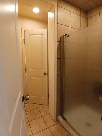 3100 Metropolitan Avenue, Dallas, TX 75215