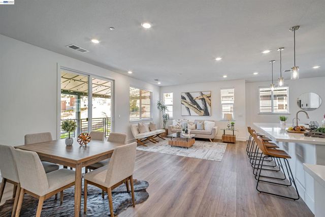 675 Delve Ct, Hayward, CA 94544