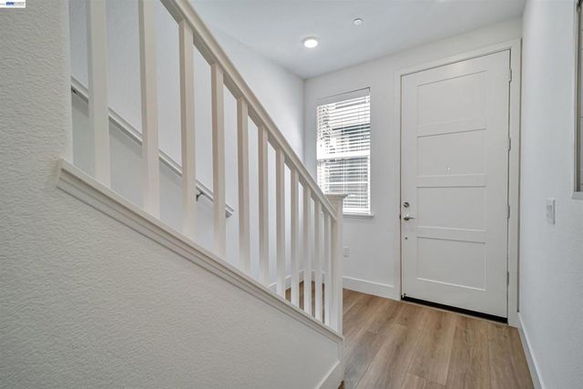 675 Delve Ct, Hayward, CA 94544