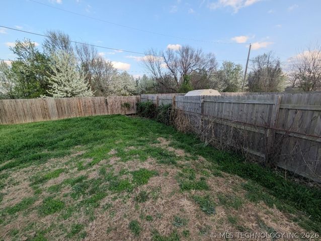 522 Highland Drive, Bartlesville, OK 74003