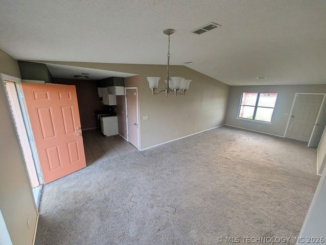 522 Highland Drive, Bartlesville, OK 74003
