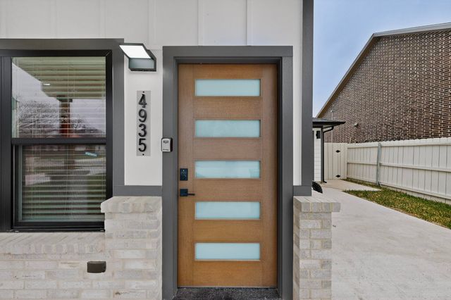 4935 MOBILE Drive, Fort Worth, TX 76137