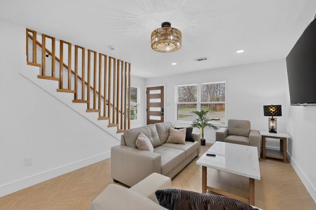 4935 MOBILE Drive, Fort Worth, TX 76137