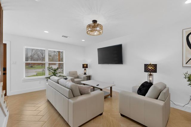 4935 MOBILE Drive, Fort Worth, TX 76137