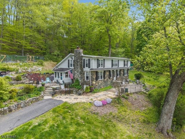 30 Hoffmans Crossing R, Lebanon Twp., NJ 07830