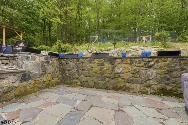 30 Hoffmans Crossing R, Lebanon Twp., NJ 07830
