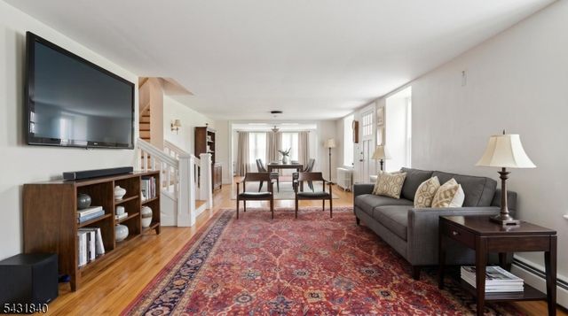 30 Hoffmans Crossing R, Lebanon Twp., NJ 07830