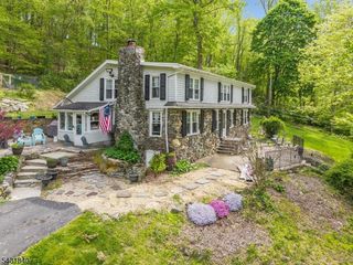 30 Hoffmans Crossing R, Lebanon Twp., NJ 07830