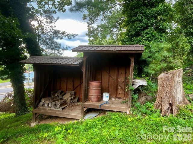 404 Huffman Street, Morganton, NC 28655