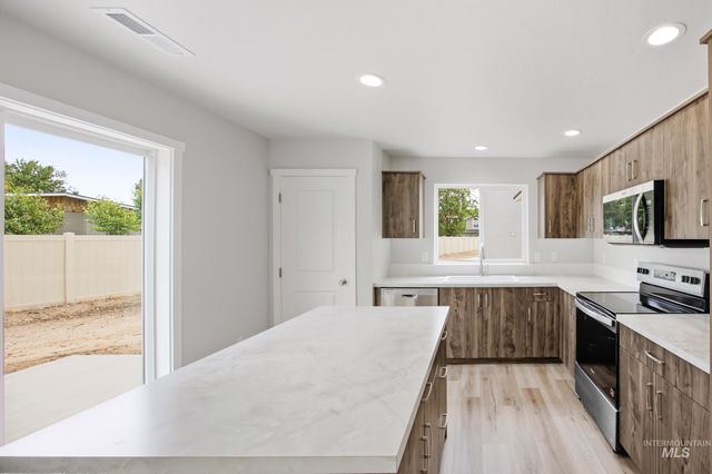 3168 W Animas Creek Dr, Kuna, ID 83634