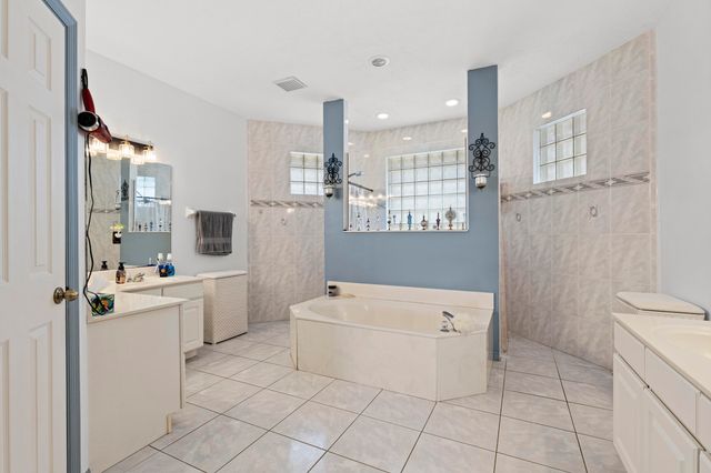 15808 89th Place N, The Acreage, FL 33470