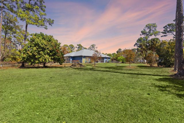 15808 89th Place N, The Acreage, FL 33470