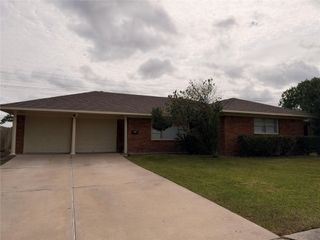 2101 John Street, Pasadena, TX 77502