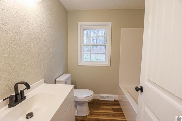 146 Mermie Rd 10, Block 4, Hardin, KY 42048