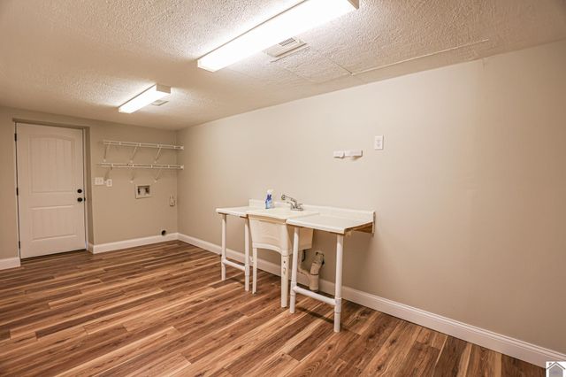 146 Mermie Rd 10, Block 4, Hardin, KY 42048