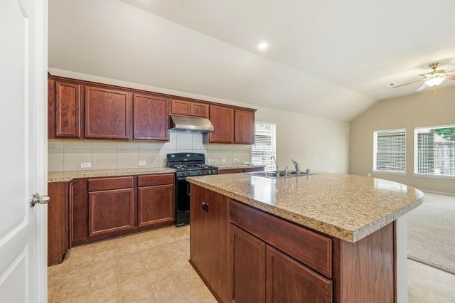 7126 Whitlow Wonder Lane, Houston, TX 77086