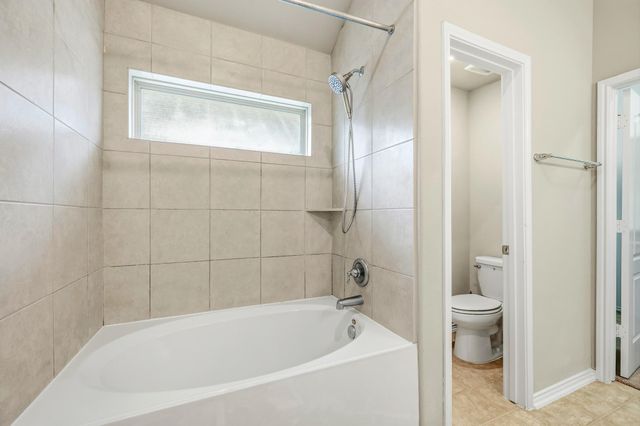 7126 Whitlow Wonder Lane, Houston, TX 77086