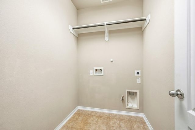 7126 Whitlow Wonder Lane, Houston, TX 77086