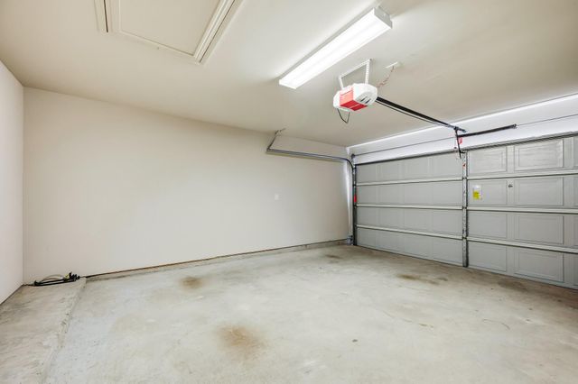 7126 Whitlow Wonder Lane, Houston, TX 77086