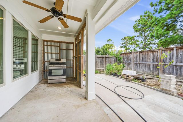 7126 Whitlow Wonder Lane, Houston, TX 77086