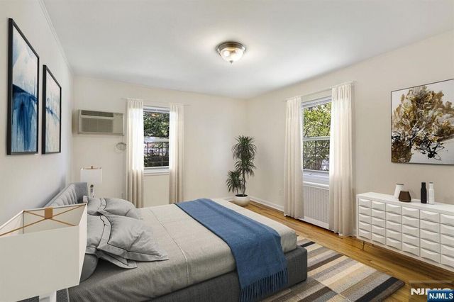 628 Grand Avenue C, Leonia, NJ 07605