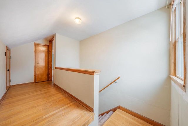 1717 W FRANKLIN STREET, Appleton, WI 54914