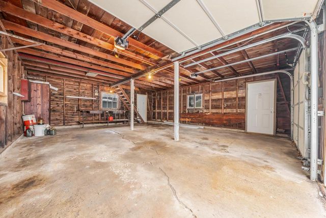 1717 W FRANKLIN STREET, Appleton, WI 54914